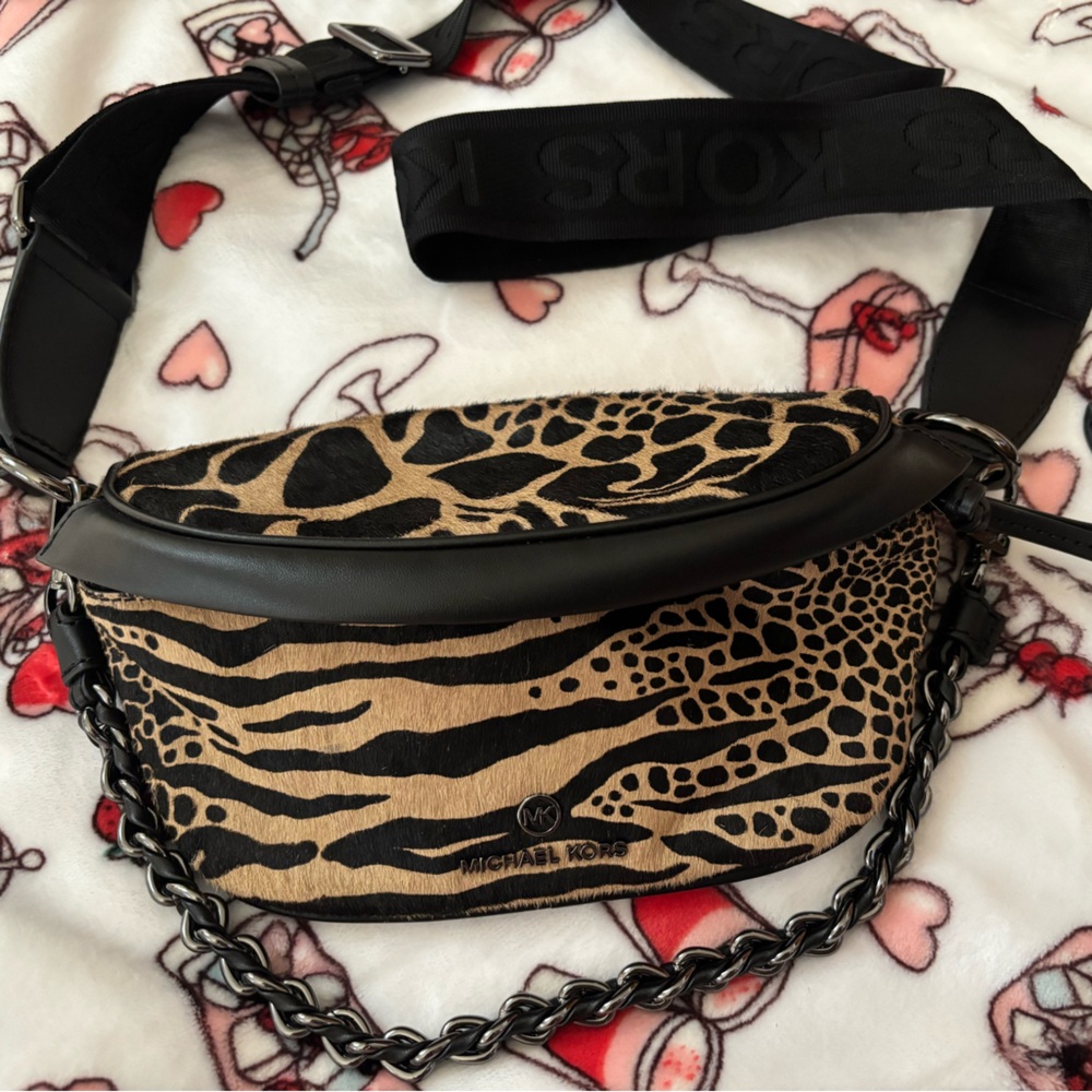 Michael Kors Crossbody Bag